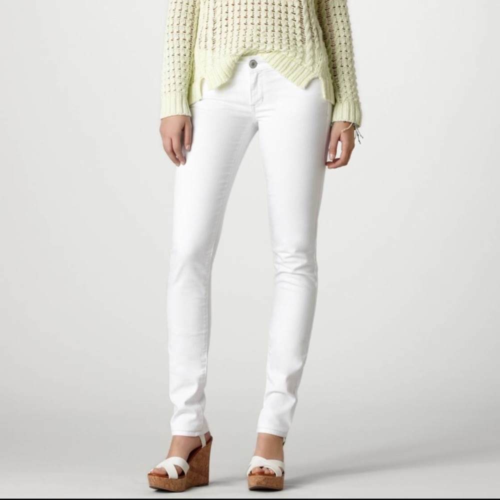 American Eagle White Skinny Jeans